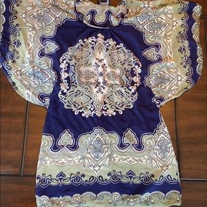 Angie blue green and white women’s small shirt